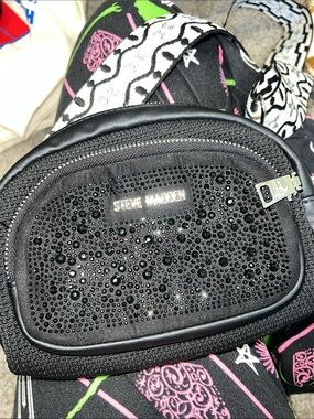 Steve Madden crossbody bag